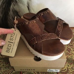 Bed Stu BEDSTU NIB sandal slides style name Tiny in Teak driftwood 9.